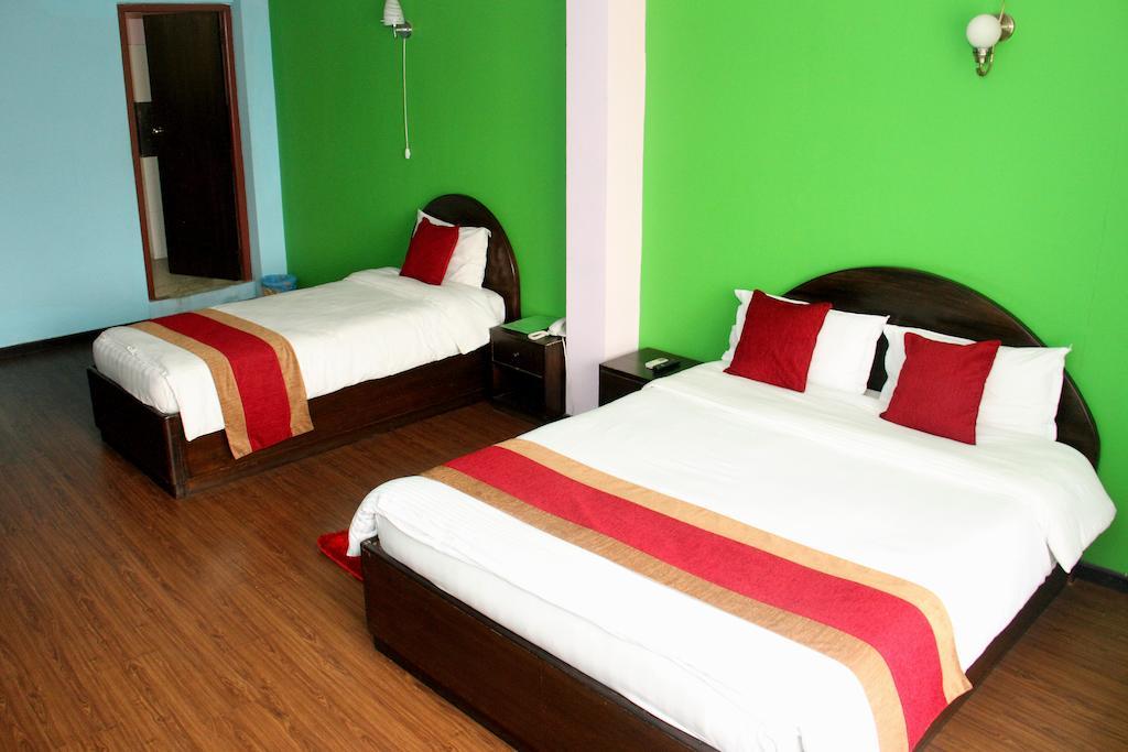 Hotel Family Home Catmandu Exterior foto