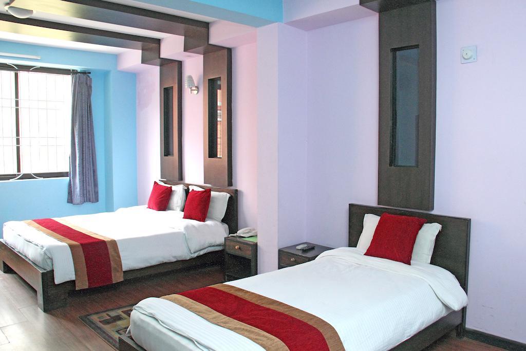 Hotel Family Home Catmandu Exterior foto
