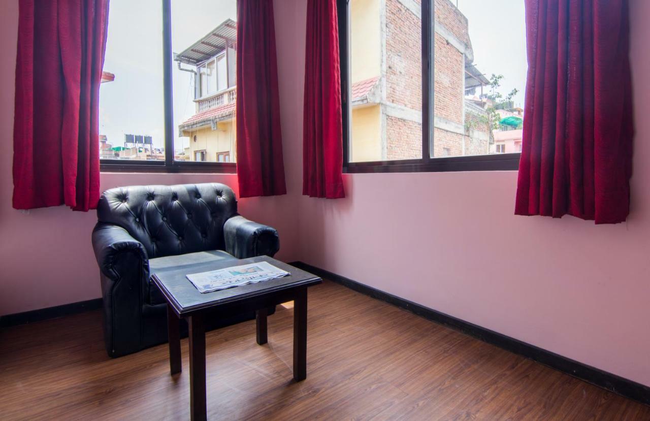 Hotel Family Home Catmandu Exterior foto